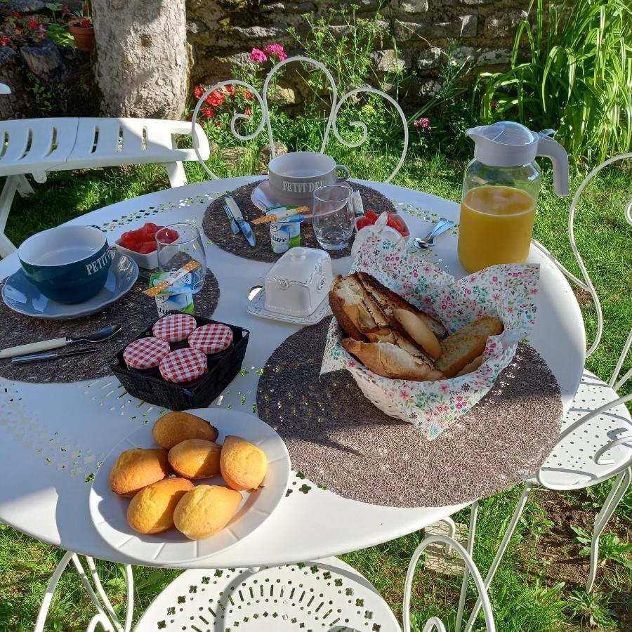 Salettes Boufavent Bed & Breakfast エクステリア 写真